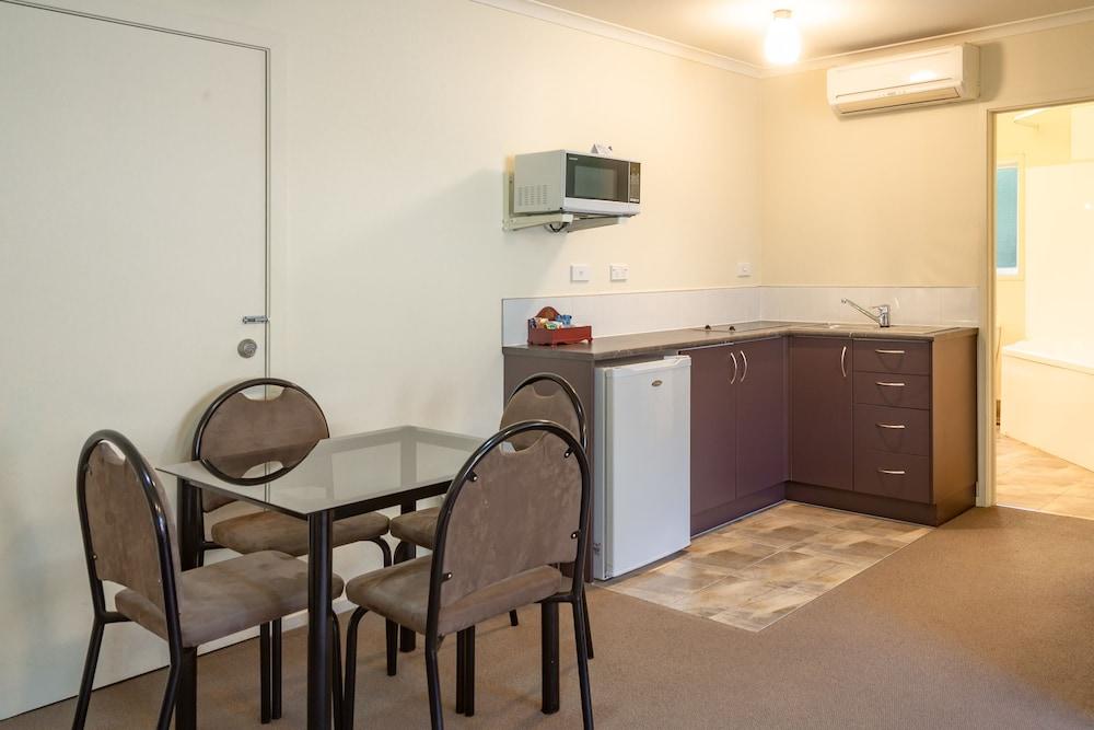 Bks Pioneer Motel Auckland Eksteriør billede